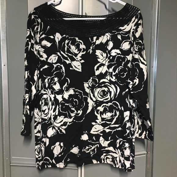 Lauren Ralph Lauren Tops - LAUREN RALPH LAUREN Black White Floral Top Plus 2X